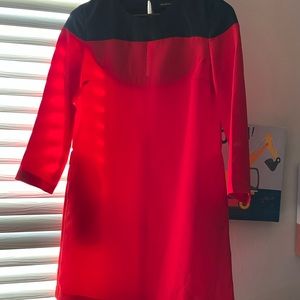 Banana Republic dress never been worn great condition bright colors very chic